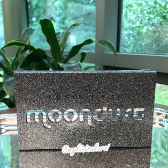 Urban Decay Moondust Shadow Palette ✨RARE! 🌖 - Picture 1 of 4